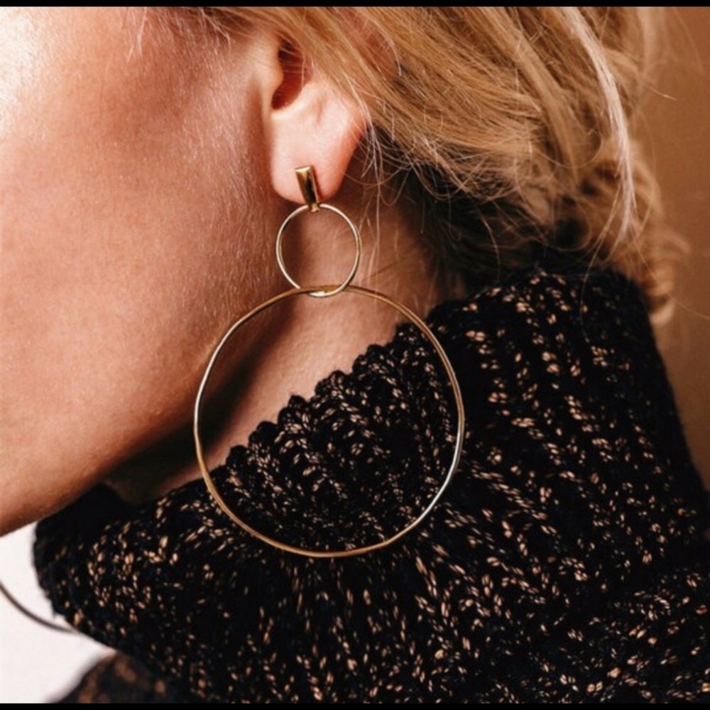 Double gold hoops earrings